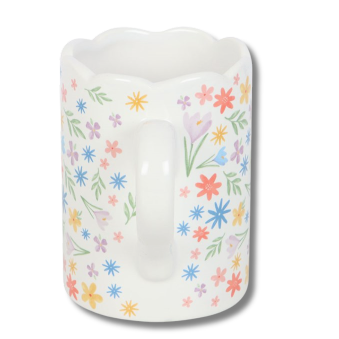Scalloped Spring Mug